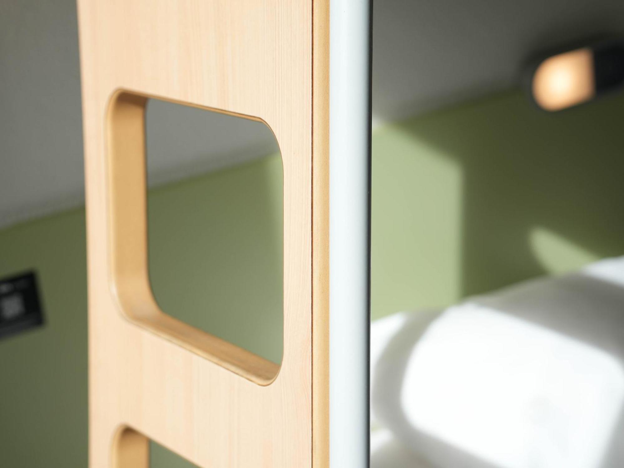 Ibis Budget Caen Porte De Bretagne Bretteville-sur-Odon Екстер'єр фото